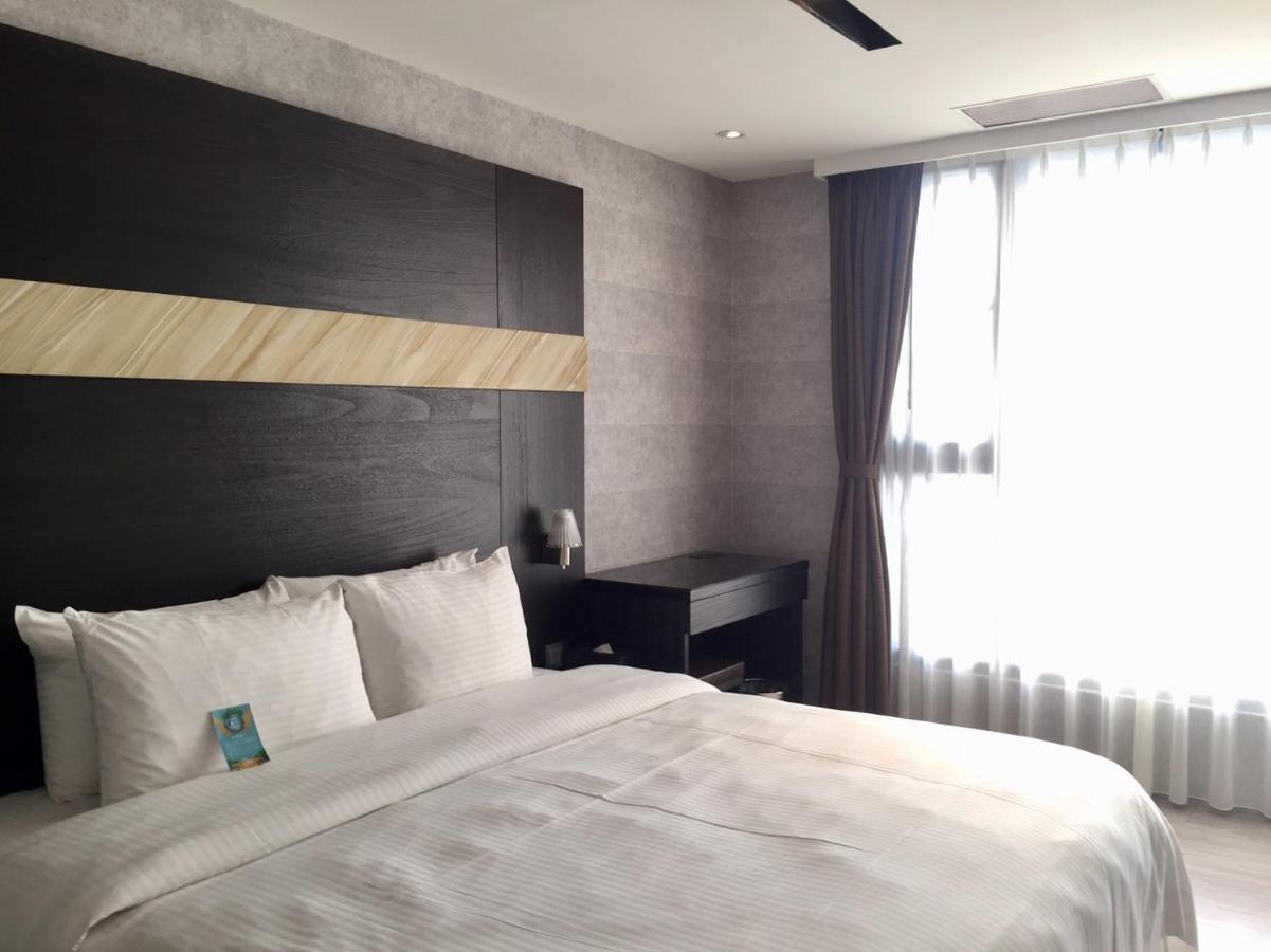 Fengjia Hotel Bell Đài Trung Ngoại thất bức ảnh