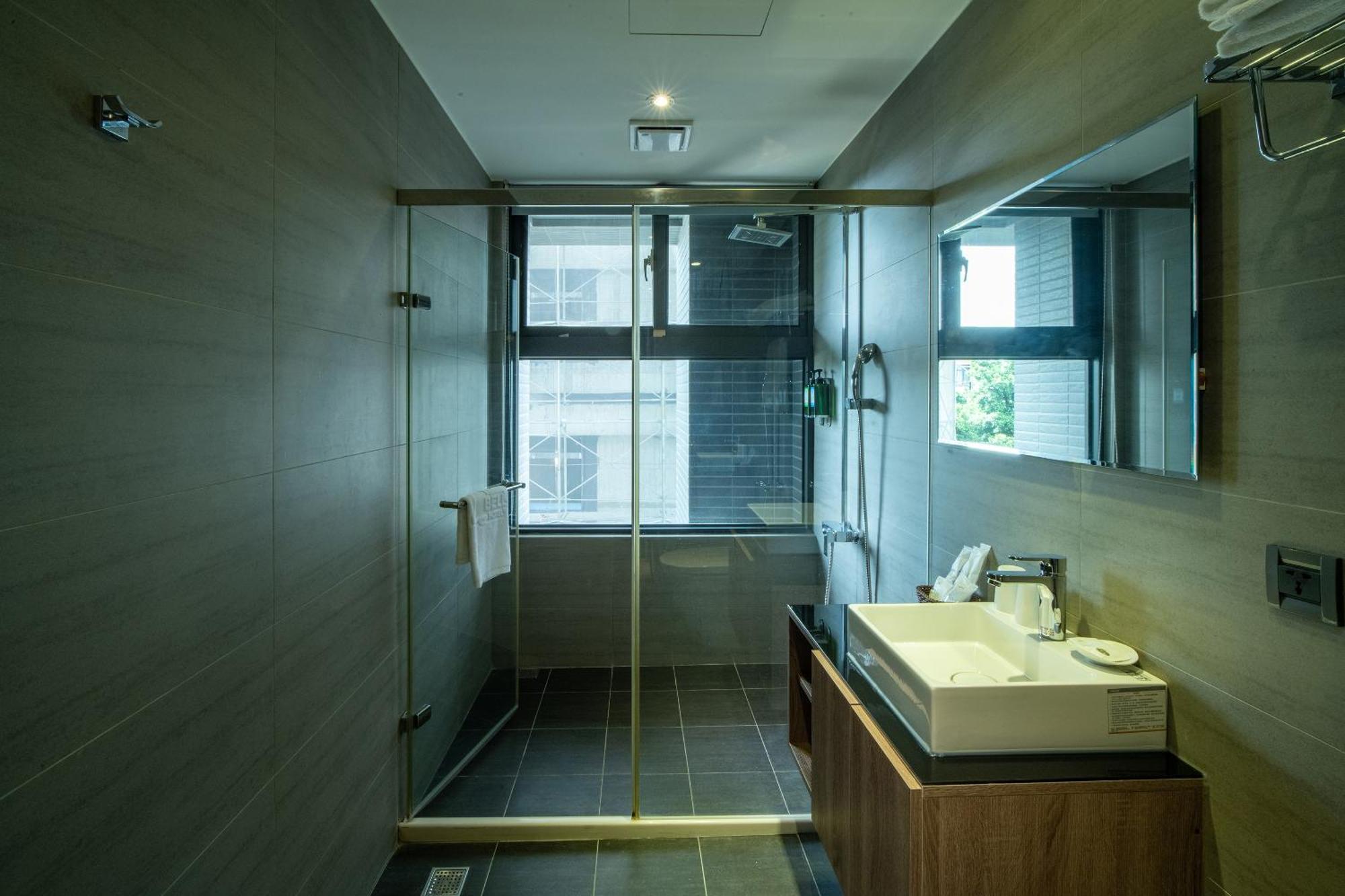 Fengjia Hotel Bell Đài Trung Ngoại thất bức ảnh