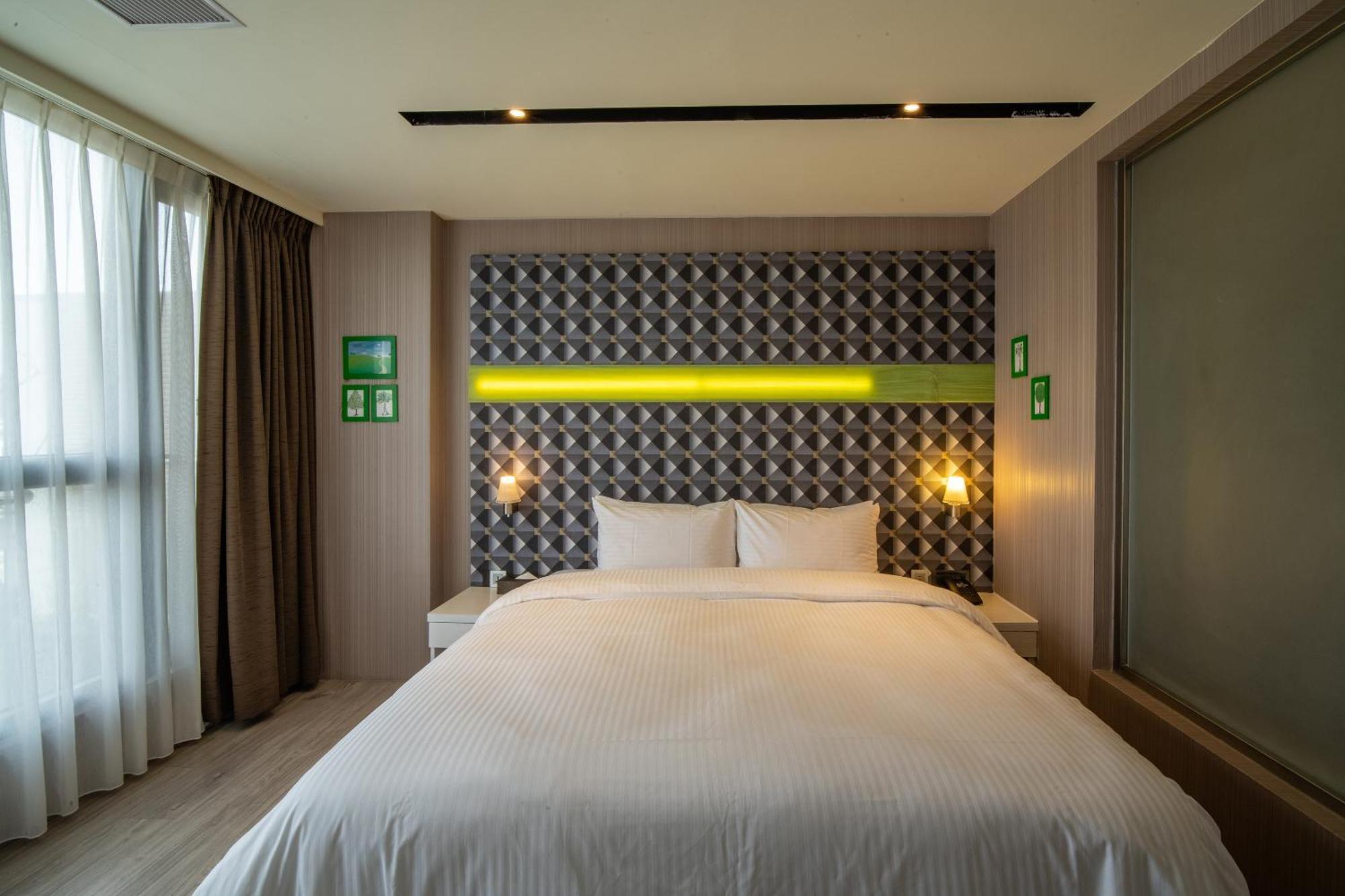 Fengjia Hotel Bell Đài Trung Ngoại thất bức ảnh