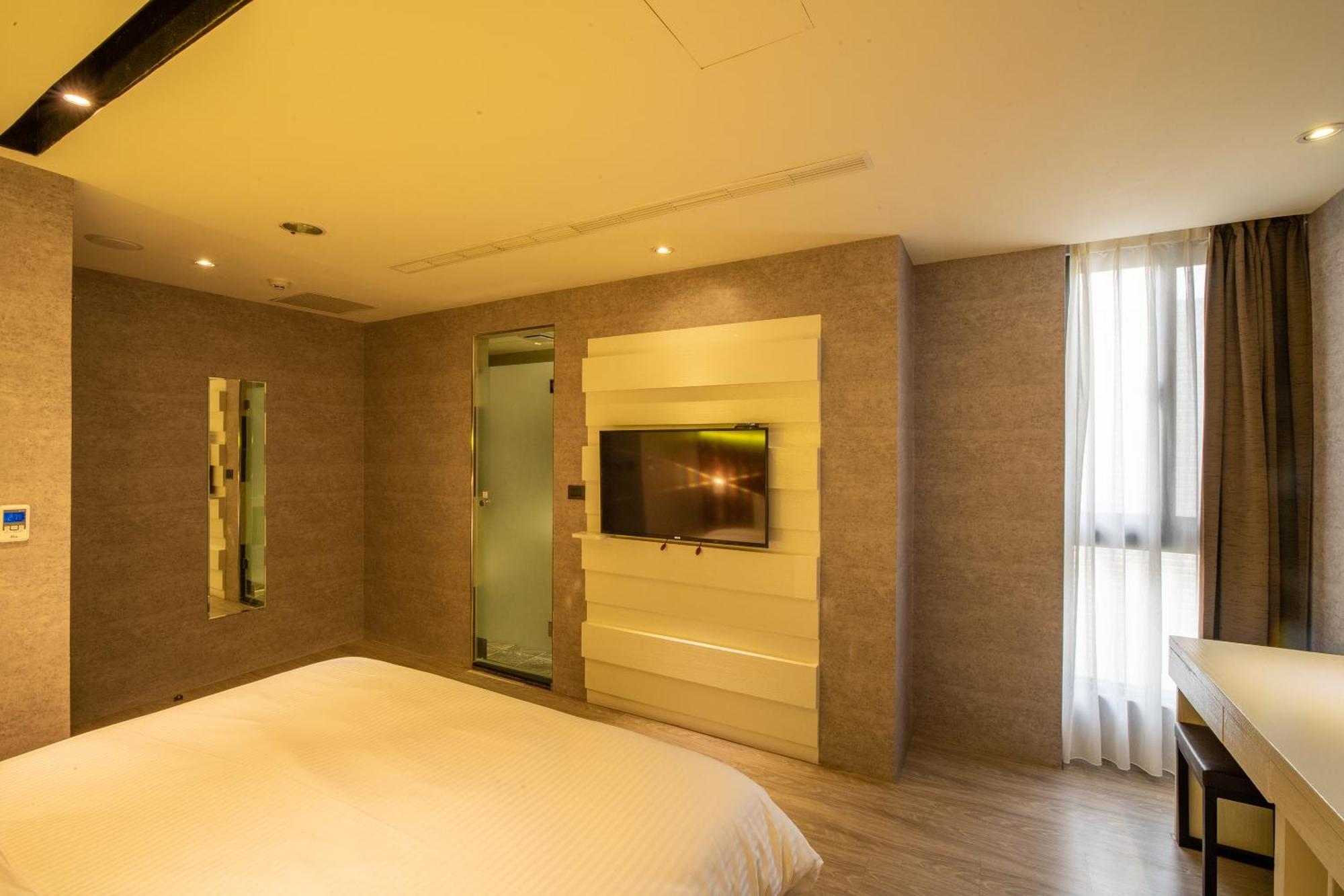 Fengjia Hotel Bell Đài Trung Ngoại thất bức ảnh