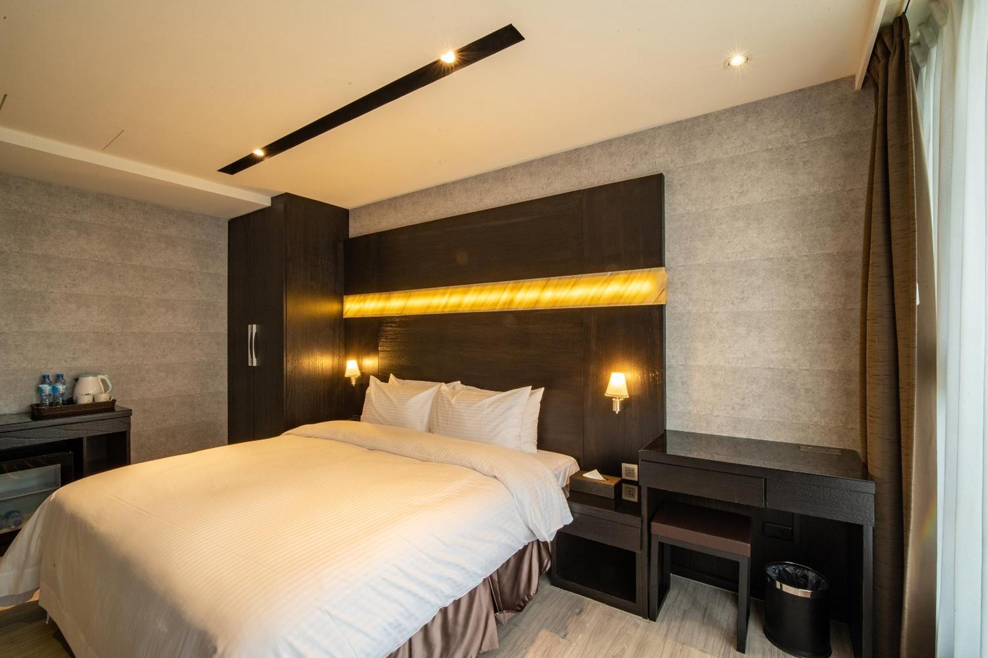 Fengjia Hotel Bell Đài Trung Ngoại thất bức ảnh