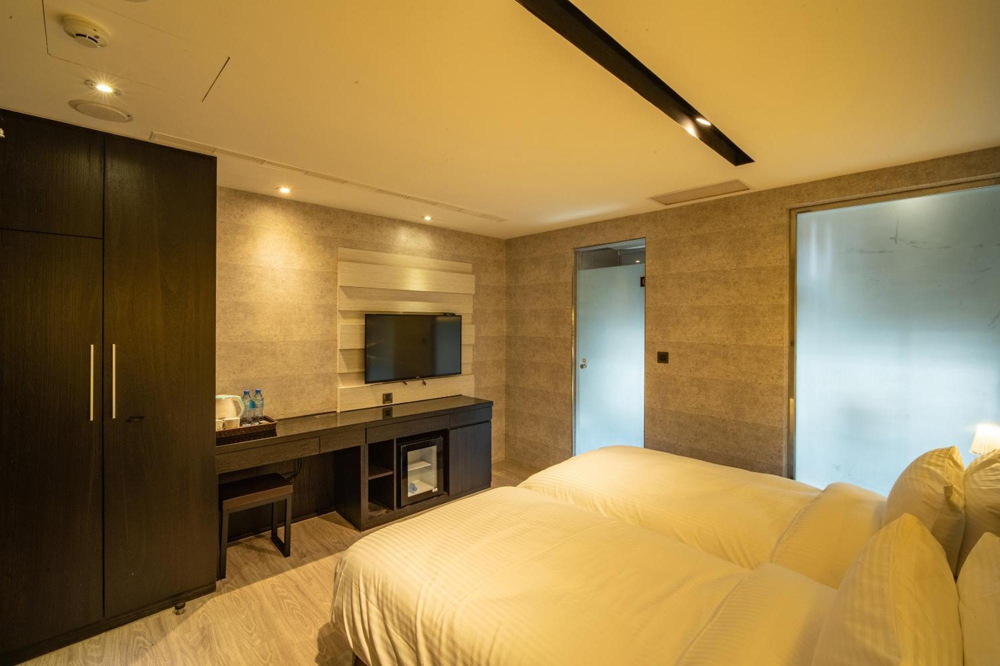 Fengjia Hotel Bell Đài Trung Ngoại thất bức ảnh